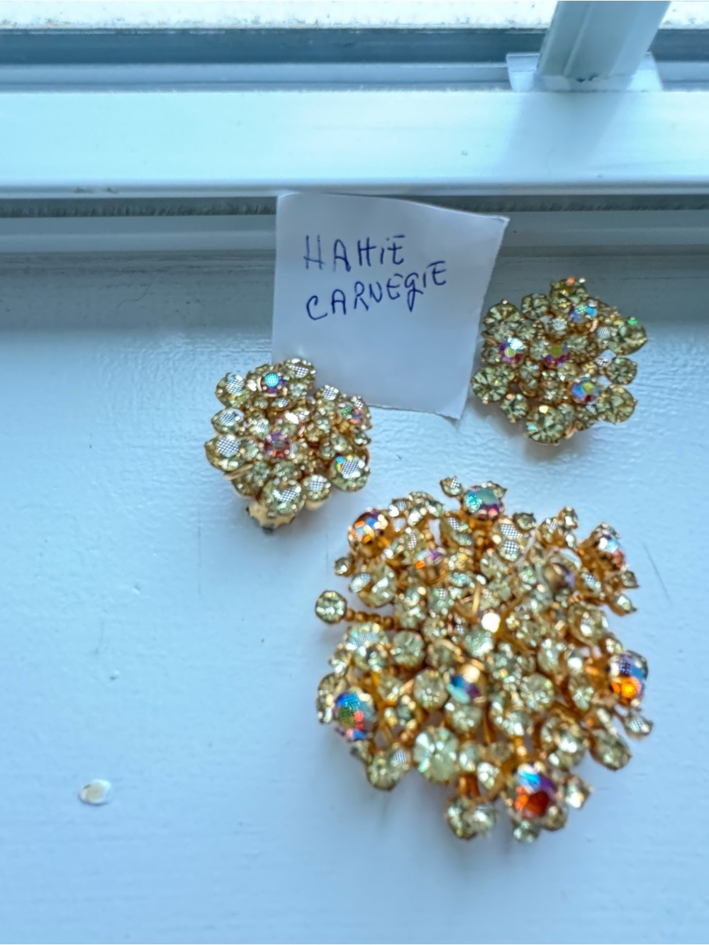Hattie Carnegie Vintage Gold with AB Crystal Brooch and earring set - Picture 11 of 13
